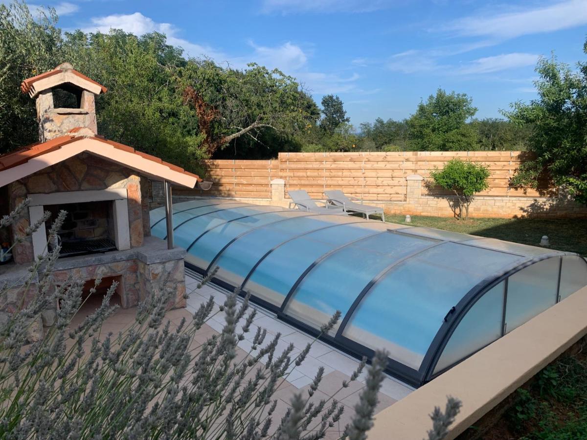 Vetta, Sea, Nature, Pool & Relax Villa Barban